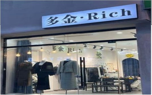 荔浦要开店？先在门头上下功夫