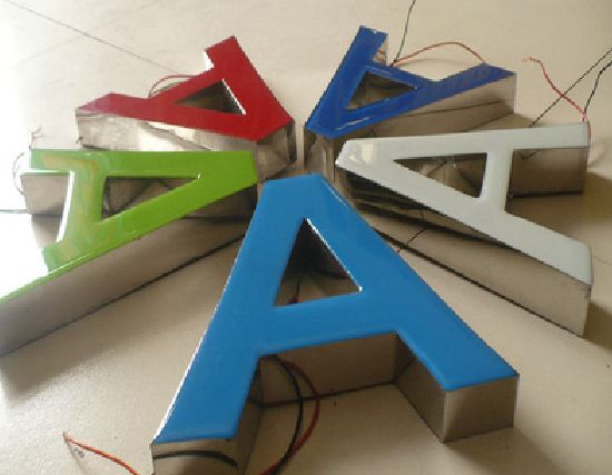 荔浦如何延长树脂发光字招牌的寿命？